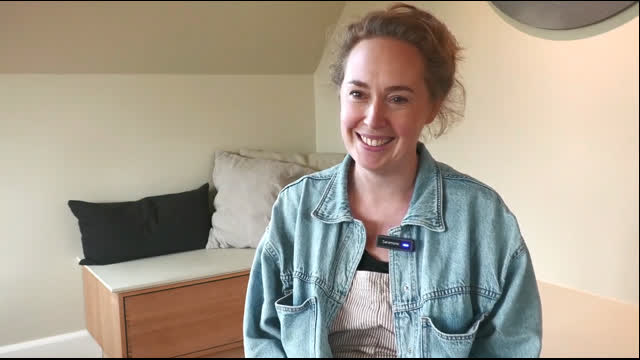 Siv Webb, Indehaver af Apropos Kunst