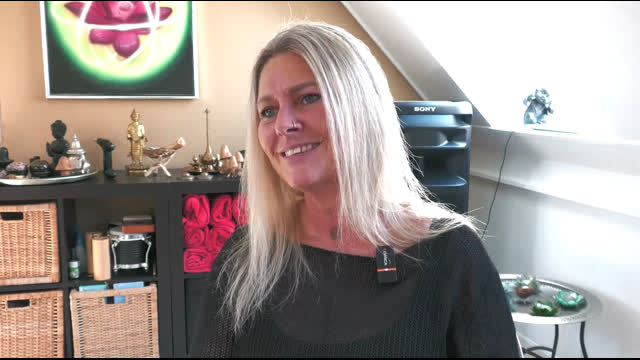 Amania Roniya Lotze, Indehaver af Prana Lotus