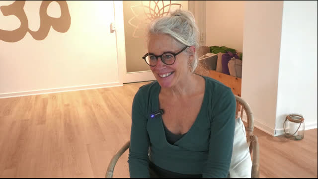 Karen Loy Aronson, Yogalærer - Holistic Lifestyle Coach